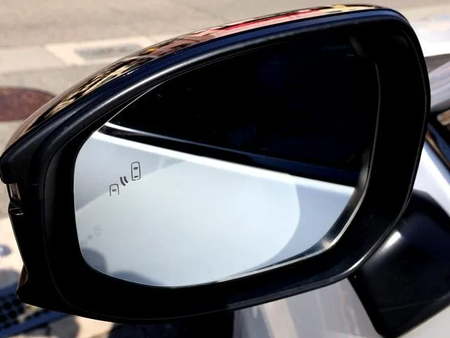 Toyota CROWN SPORT Z 2024 — миниатюра 3