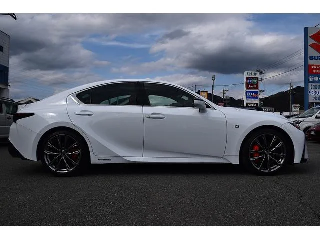 Lexus IS IS300H F SPORT 2022 — миниатюра 3