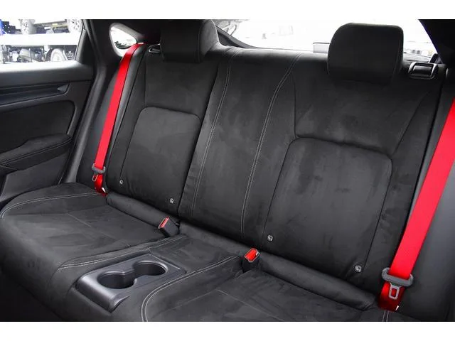 Honda CIVIC TYPE R RACING BLACK PACKAGE 2026 — миниатюра 5