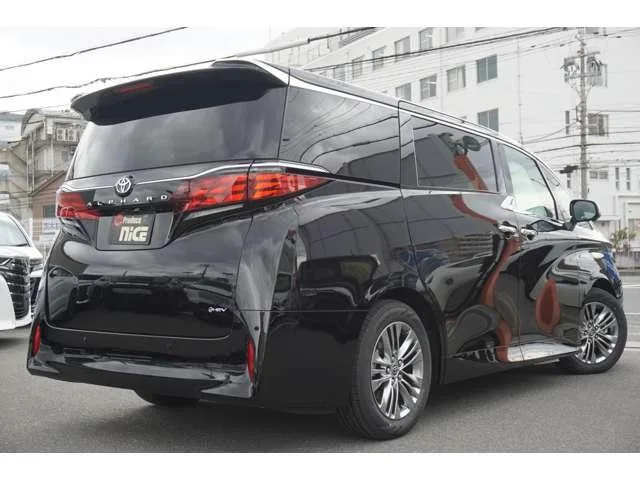 Toyota ALPHARD HYBRID Z 2026 — миниатюра 3