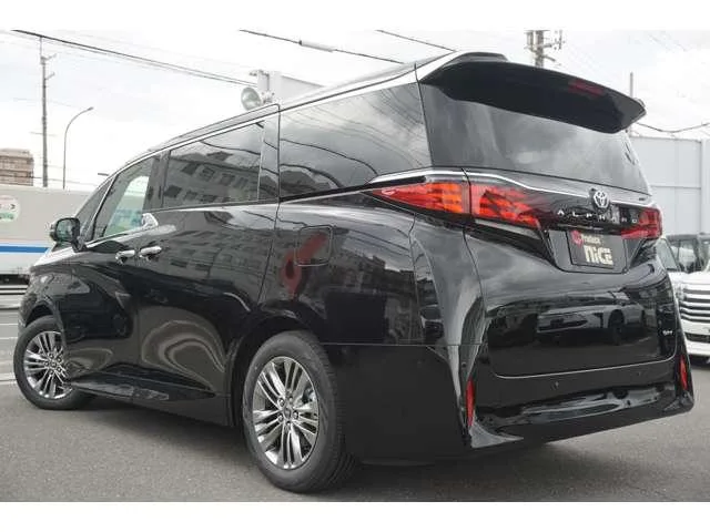 Toyota ALPHARD HYBRID Z 2026 — миниатюра 4