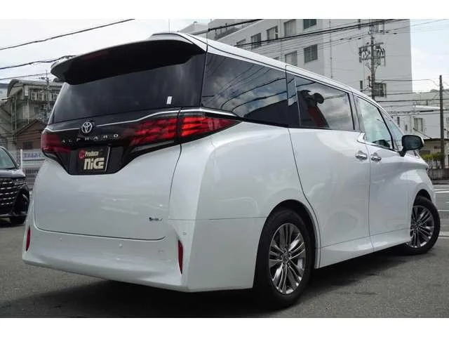 Toyota ALPHARD HYBRID Z 2023 — миниатюра 3