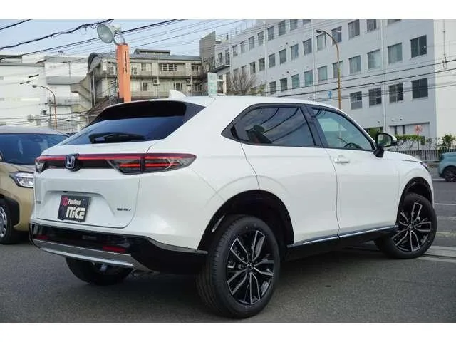 Honda VEZEL E:HEV Z 2026 — миниатюра 2