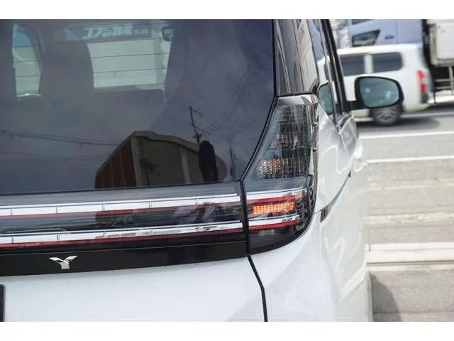 Toyota VOXY HYBRID S-Z 2026 — миниатюра 4