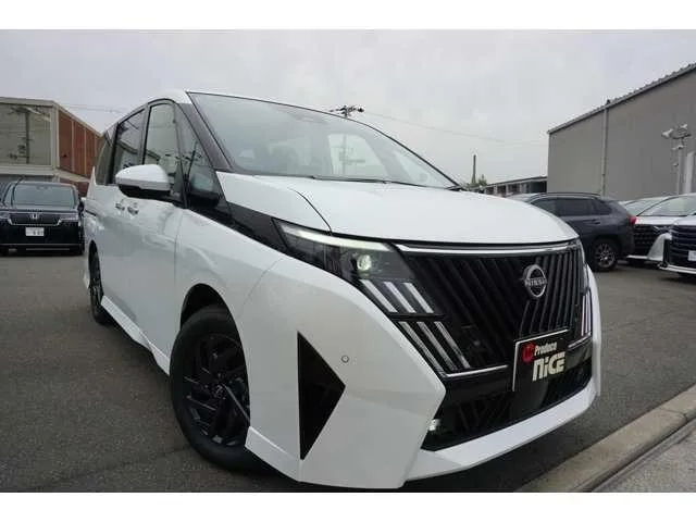 Nissan SERENA E-POWER HIGHWAY STAR V 2026 — миниатюра 3