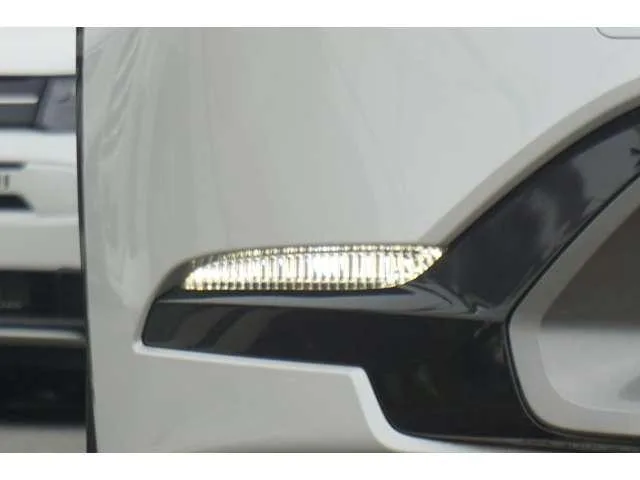 Toyota PRIUS 2023 — миниатюра 5
