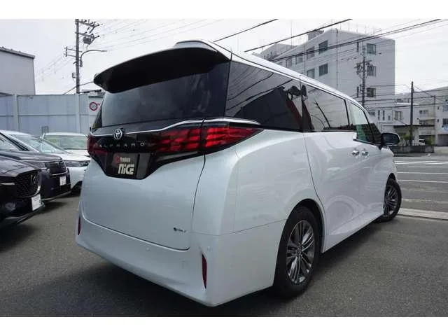 Toyota ALPHARD HYBRID Z 2025 — миниатюра 4