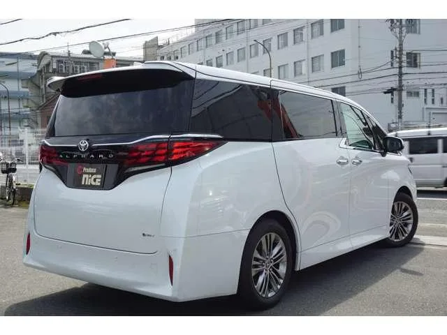 Toyota ALPHARD HYBRID Z 2025 — миниатюра 2