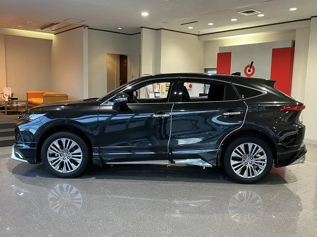 Toyota HARRIER Z 2022 — миниатюра 5