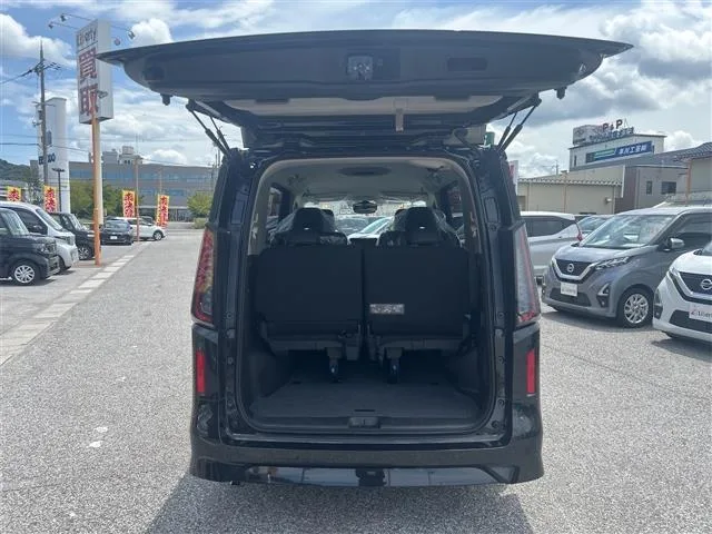 Nissan SERENA E-POWER HIGHWAY STAR V 2025 — миниатюра 5
