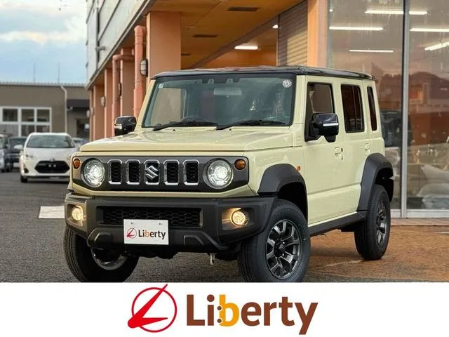 Suzuki JIMNY NOMADE FC 2025 — фото 1, купить с доставкой в Москву