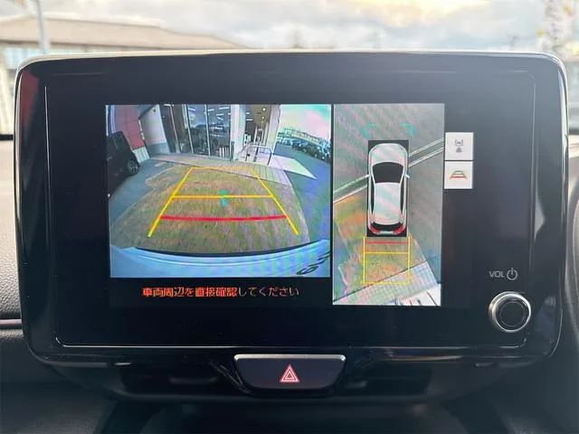 Toyota YARIS CROSS HYBRID Z 2025 — миниатюра 3