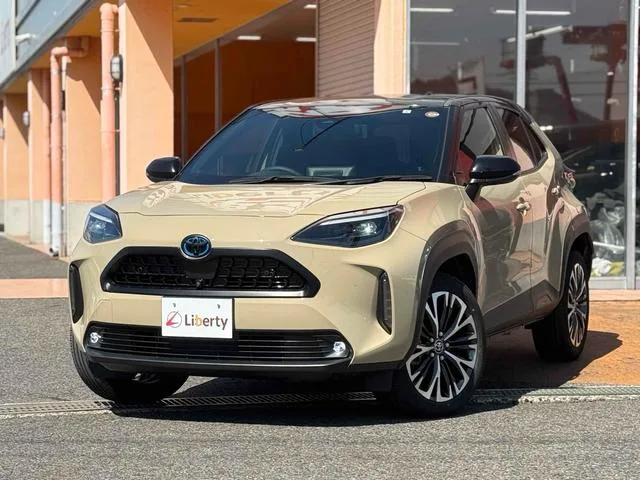 Toyota YARIS CROSS HYBRID Z 2023 — миниатюра 4