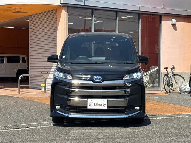 Toyota NOAH HYBRID S-Z 2022 — миниатюра 5