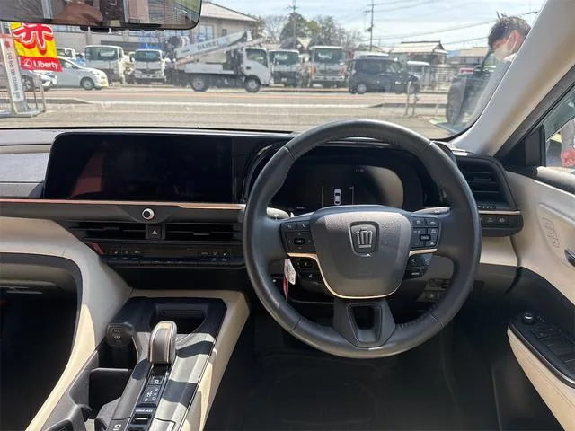 Toyota CROWN CROSSOVER G ADVANCED LEATHER PACKAGE 2023 — миниатюра 3