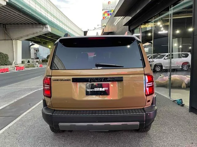 Toyota LAND CRUISER 250 ZX 2024 — миниатюра 5