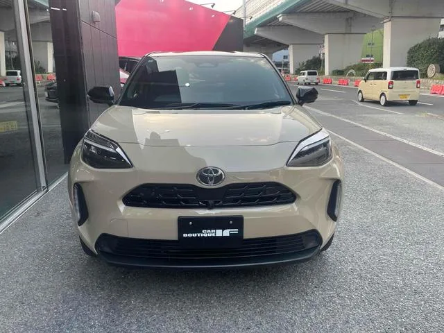 Toyota YARIS CROSS HYBRID Z 2024 — миниатюра 4