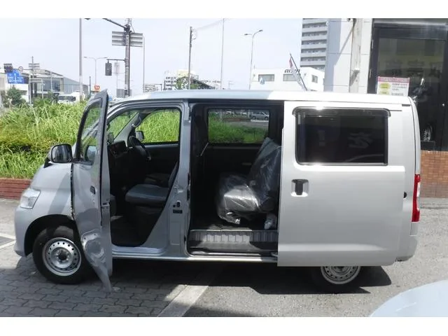 Mazda BONGO VAN DX 2022 — миниатюра 2