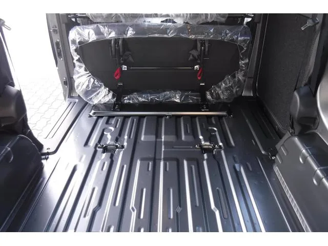 Nissan NV200 VANETTE VAN DX 2025 — миниатюра 4