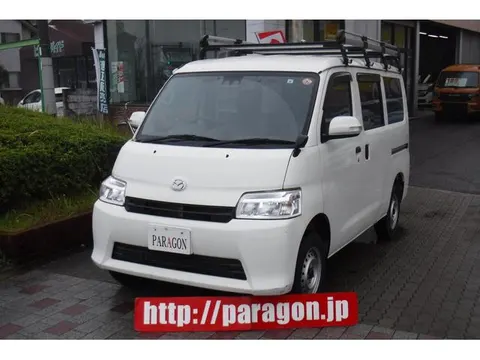Mazda BONGO VAN 2022 купить в Москве