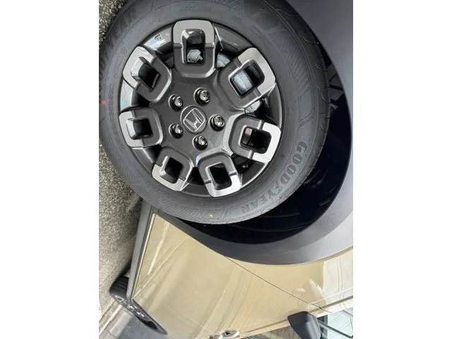 Honda FREED E:HEV CROSSTAR 2026 — миниатюра 3