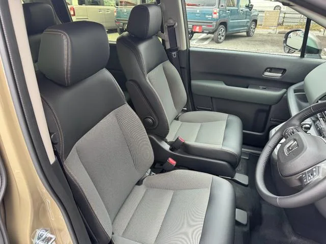 Honda FREED E:HEV CROSSTAR 2026 — миниатюра 5