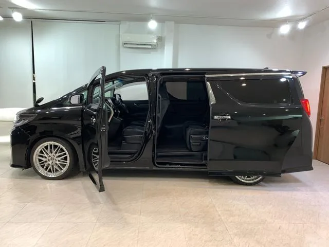 Toyota Alphard 2.5S 2022 — миниатюра 2