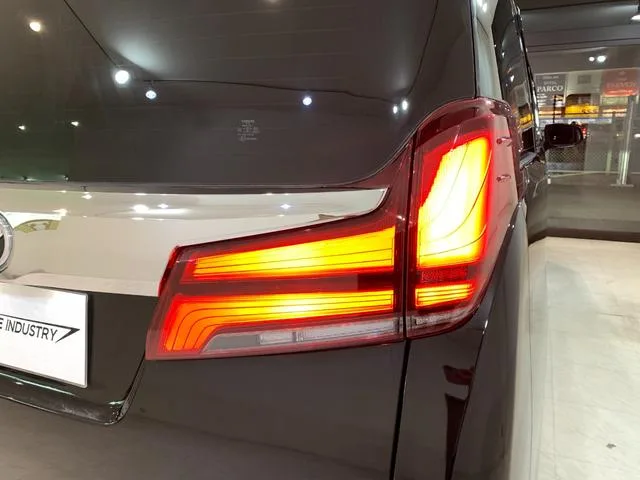 Toyota Alphard 2.5S 2022 — миниатюра 5