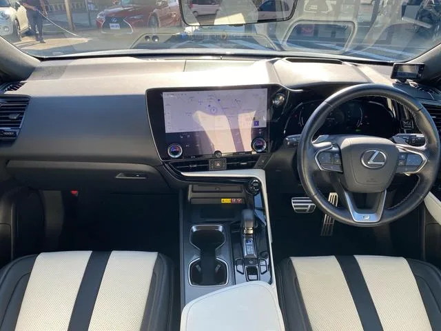 Lexus NX NX350H F SPORT 2023 — миниатюра 4