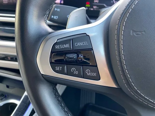 BMW X7 X DRIVE 40D M SPORT 2023 — миниатюра 5