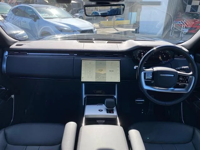 Land Rover RANGE ROVER AUTOBIOGRAPHY D350 STANDARD WHEELBASE 2025 — миниатюра 4