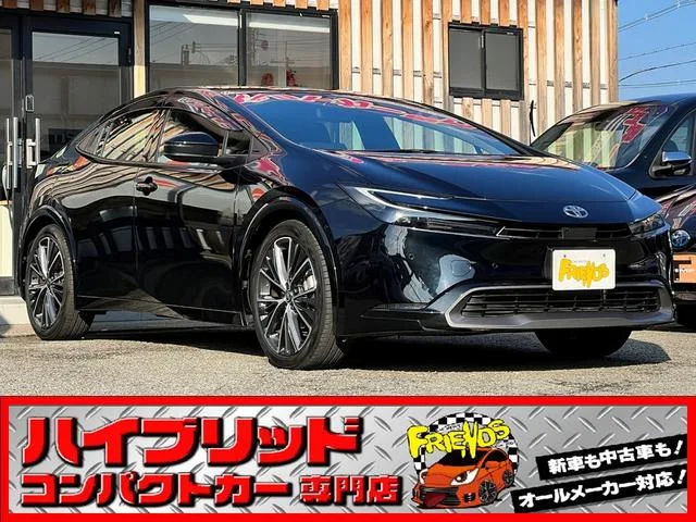 Toyota PRIUS Z 2023 — фото 1, купить с доставкой в Москву
