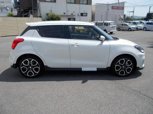 Suzuki SWIFT SPORT BASE GRADE 2025 — миниатюра 2