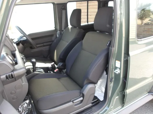Suzuki JIMNY NOMADE FC 2025 — миниатюра 3