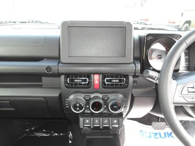 Suzuki JIMNY NOMADE FC 2025 — миниатюра 4