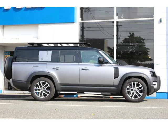 Land Rover DEFENDER 130SE D300 2023 — миниатюра 2