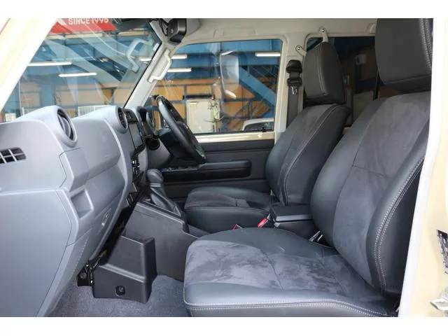 Toyota Landcruiser 70 AX 2024 — миниатюра 4