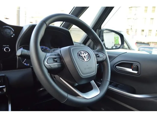 Toyota NOAH 2025 — миниатюра 5