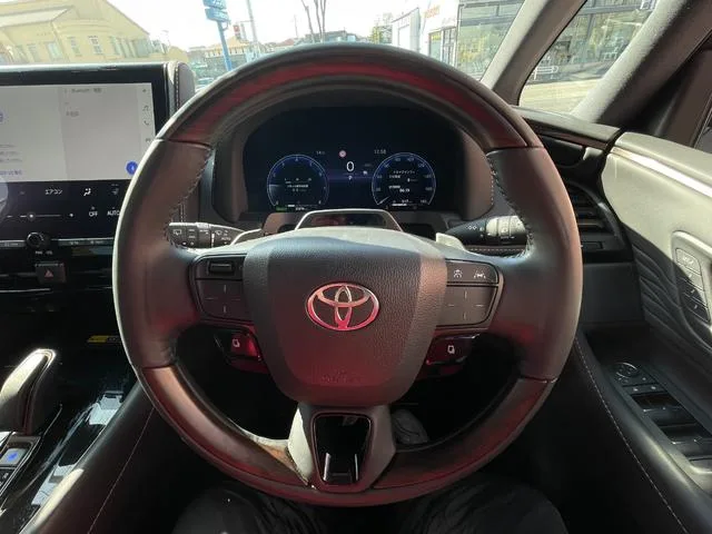 Toyota VELLFIRE HYBRID Z PREMIER 2023 — миниатюра 4