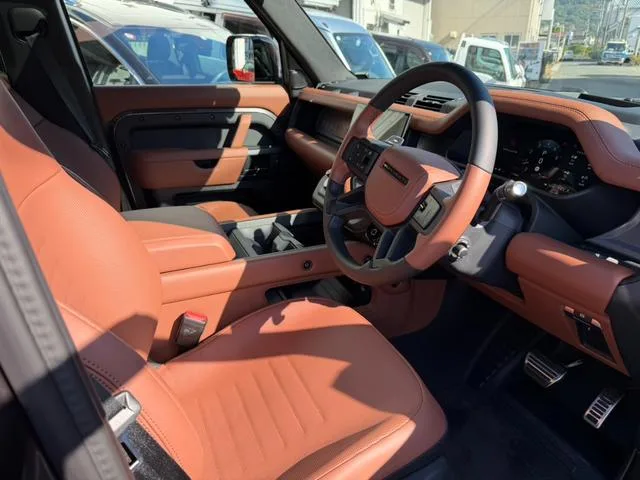 Land Rover LAND ROVER DEFENDER 2025 — миниатюра 2