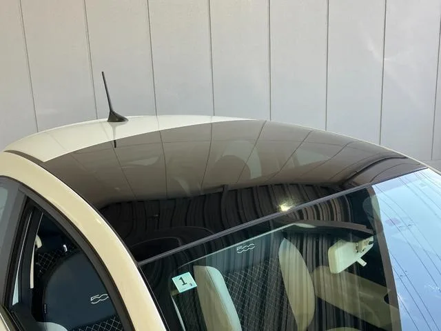 Fiat 500 TWIN AIR DOLCEVITA 2022 — миниатюра 4
