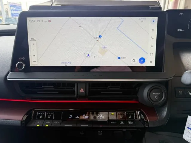 Toyota Prius Z 2023 — миниатюра 3