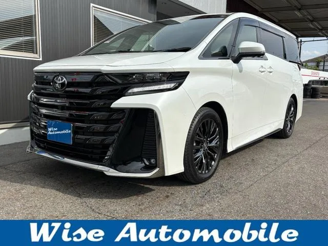 Toyota VELLFIRE HYBRID Z PREMIER 2023 — фото 1, купить с доставкой в Москву