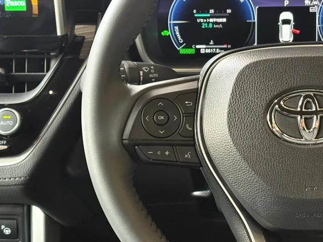 Toyota CorollaCross HYBRID Z 2024 — миниатюра 3