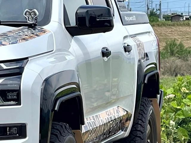 Mitsubishi TRITON GSR 2025 — миниатюра 2