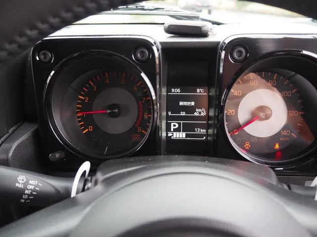 Suzuki Jimny XC 2023 — миниатюра 4