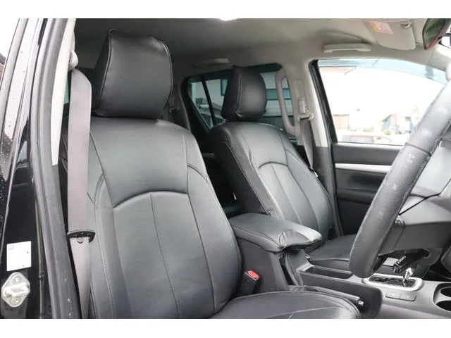 Toyota HILUX Z 2022 — миниатюра 2