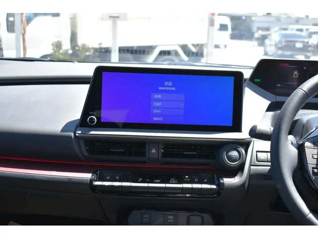 Toyota Prius Z 2024 — миниатюра 4