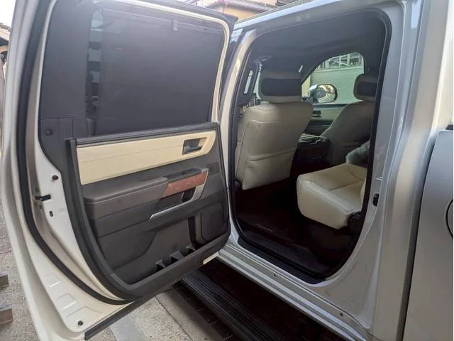 America Toyota TUNDRA CREWMAX 1794EDITION 2023 — миниатюра 5