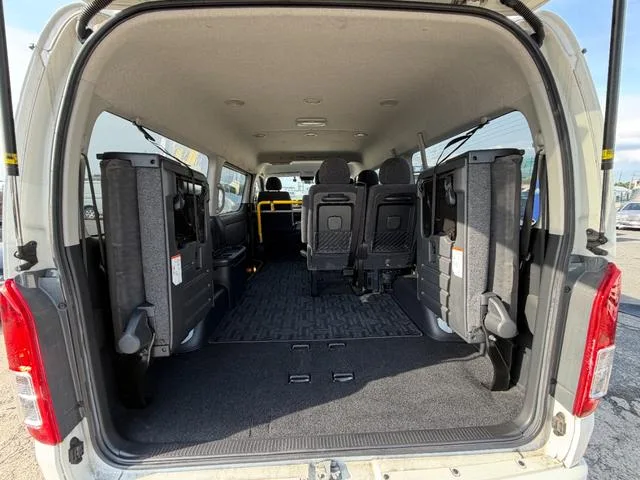 Toyota HIACE WAGON GL 2022 — миниатюра 3